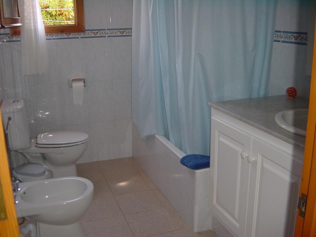 Villa Samba Cala'N Blanes  Oda fotoğraf